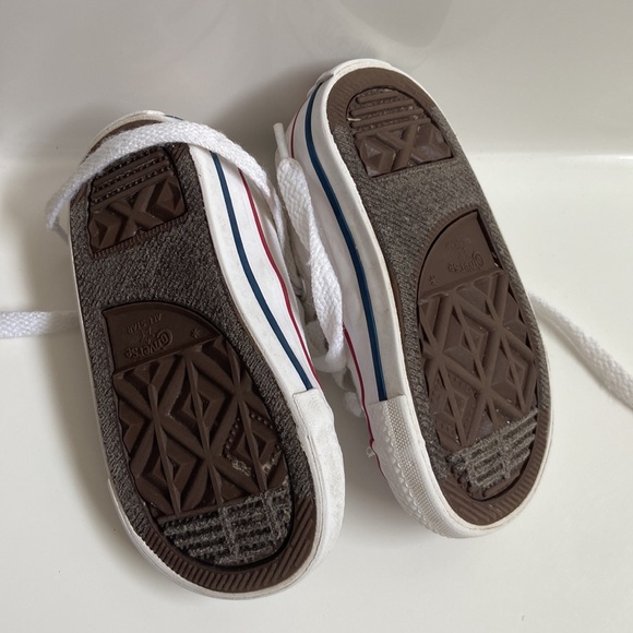Converse Chuck Taylor All Star size 4 infant/toddler - Picture 5 of 6